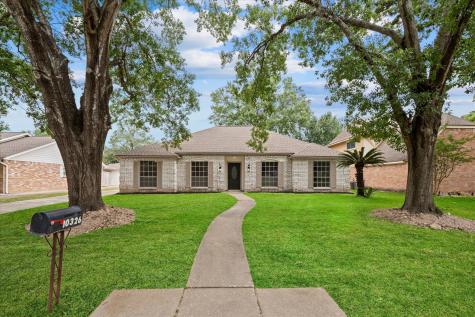 10326 Summerhill Drive Houston TX 77070