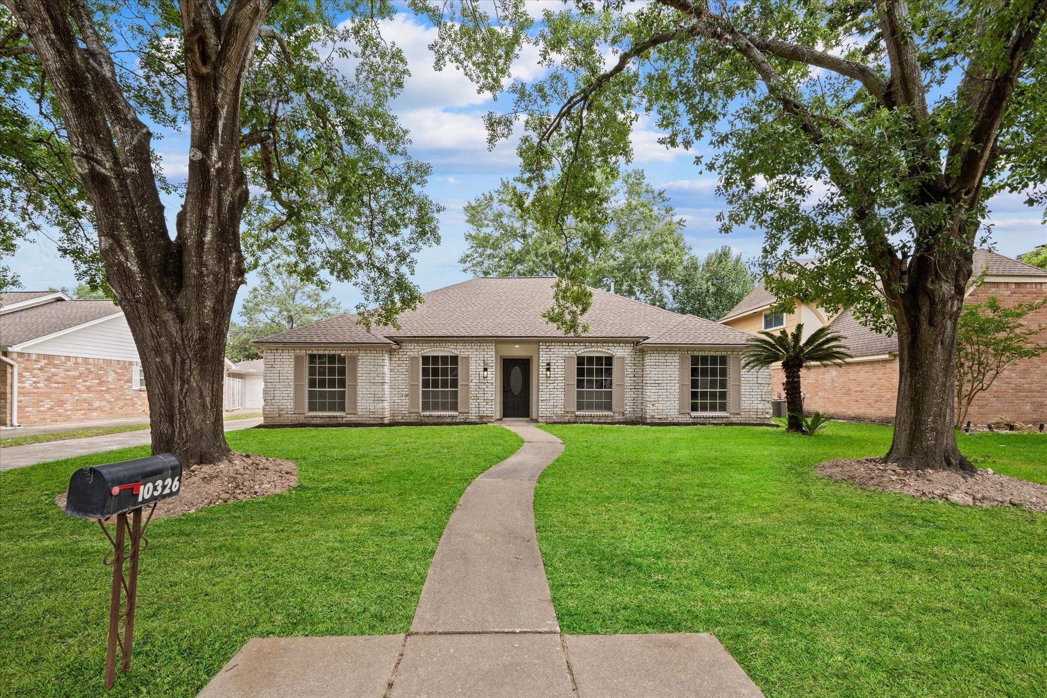 10326 Summerhill Drive Houston TX 77070