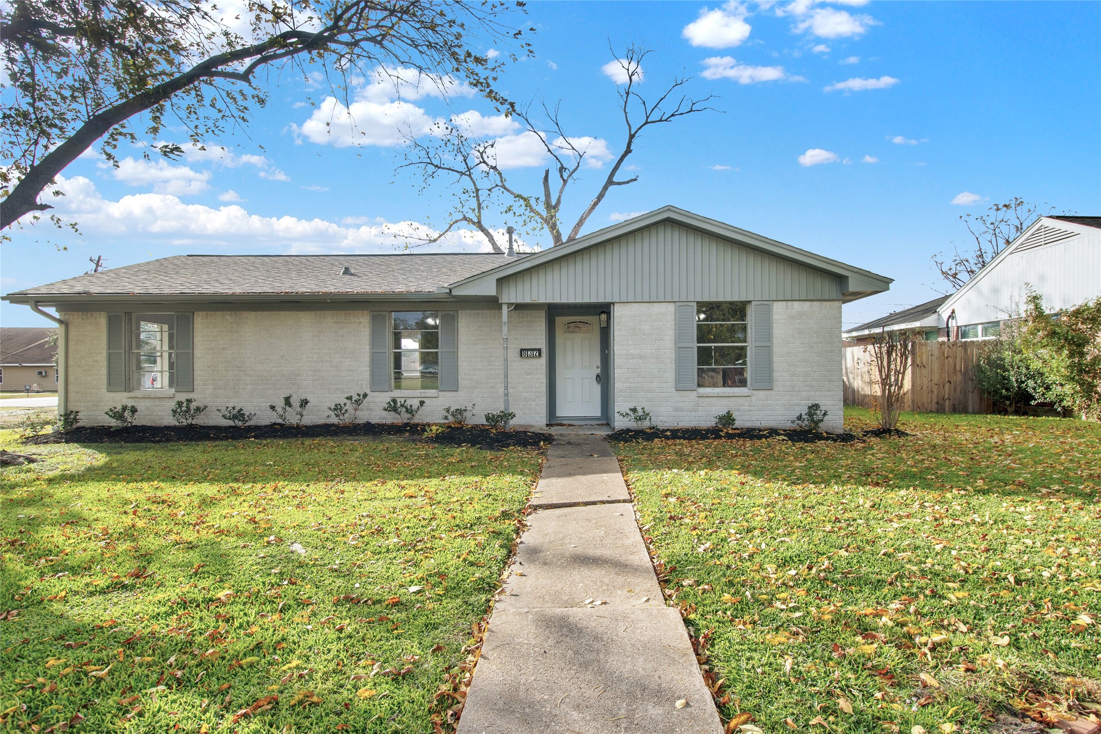832 S 5th Street La Porte TX 77571