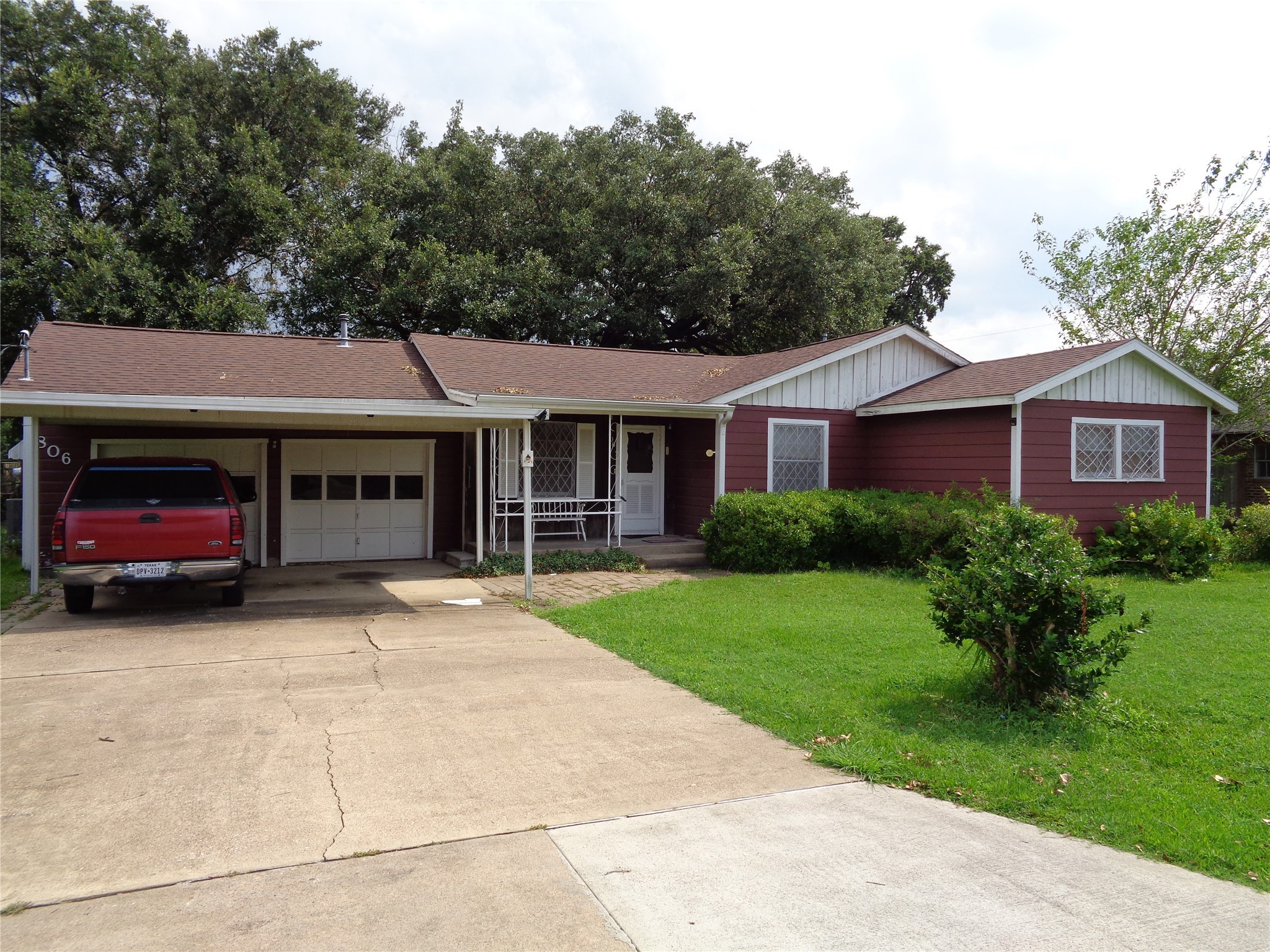 806 Avenue I South Houston TX 77587