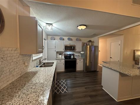 510 N Ray Street Buffalo TX 75831