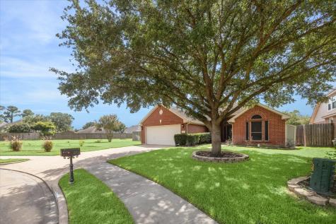 2711 Pine Trail Katy TX 77493
