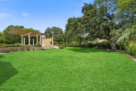 5412 Sturbridge Drive Houston TX 77056