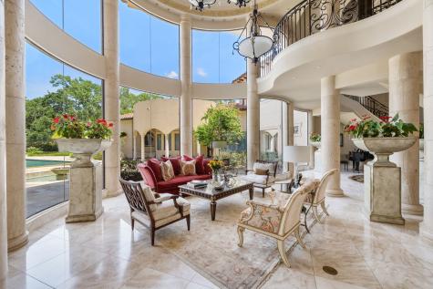 5412 Sturbridge Drive Houston TX 77056
