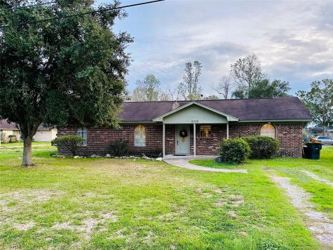 5030 Shelley Drive Beaumont TX 77705