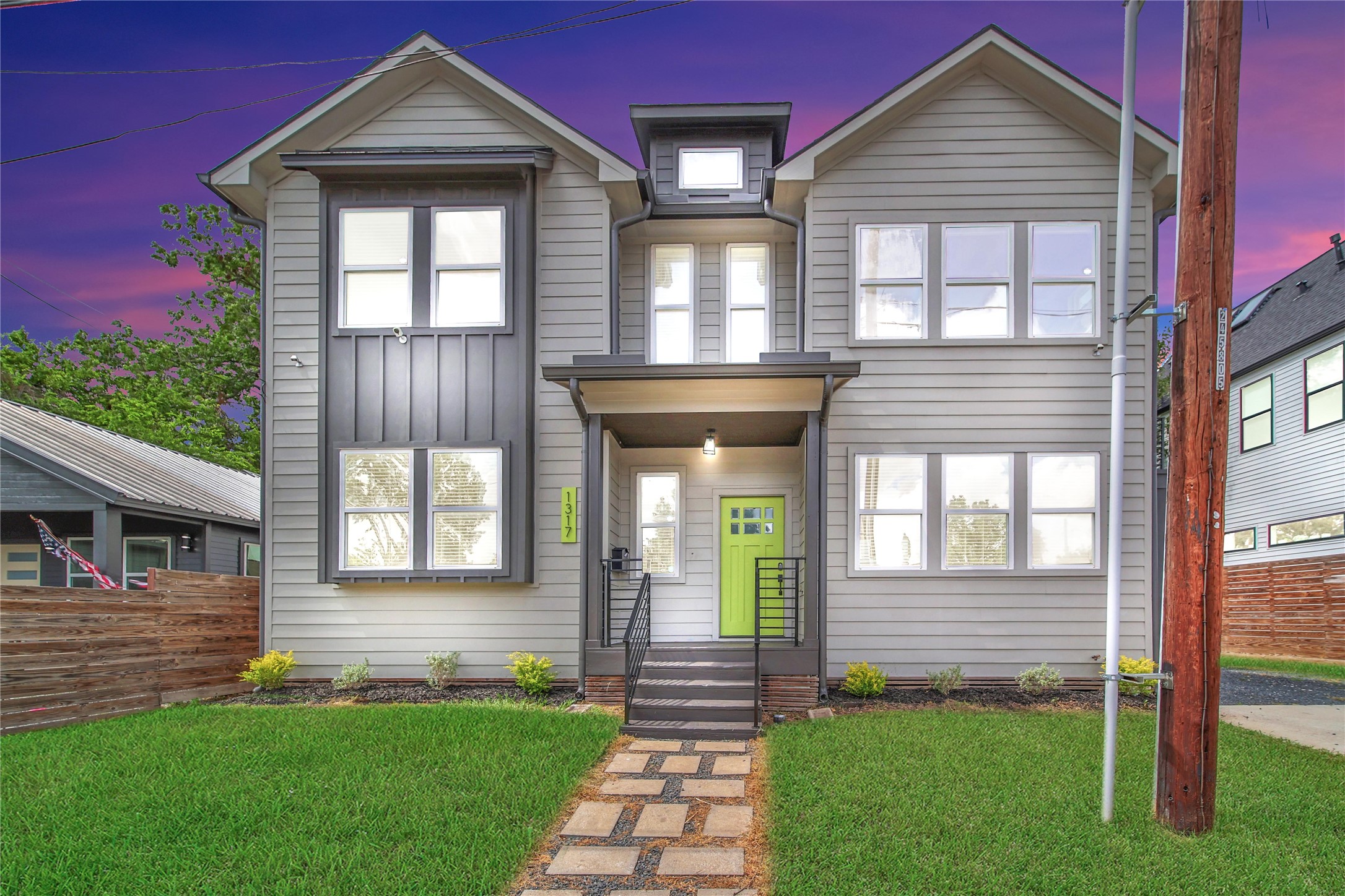 1317 Finch Street Houston TX 77009
