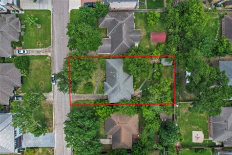9629 Pine Lake Drive Houston TX 77055