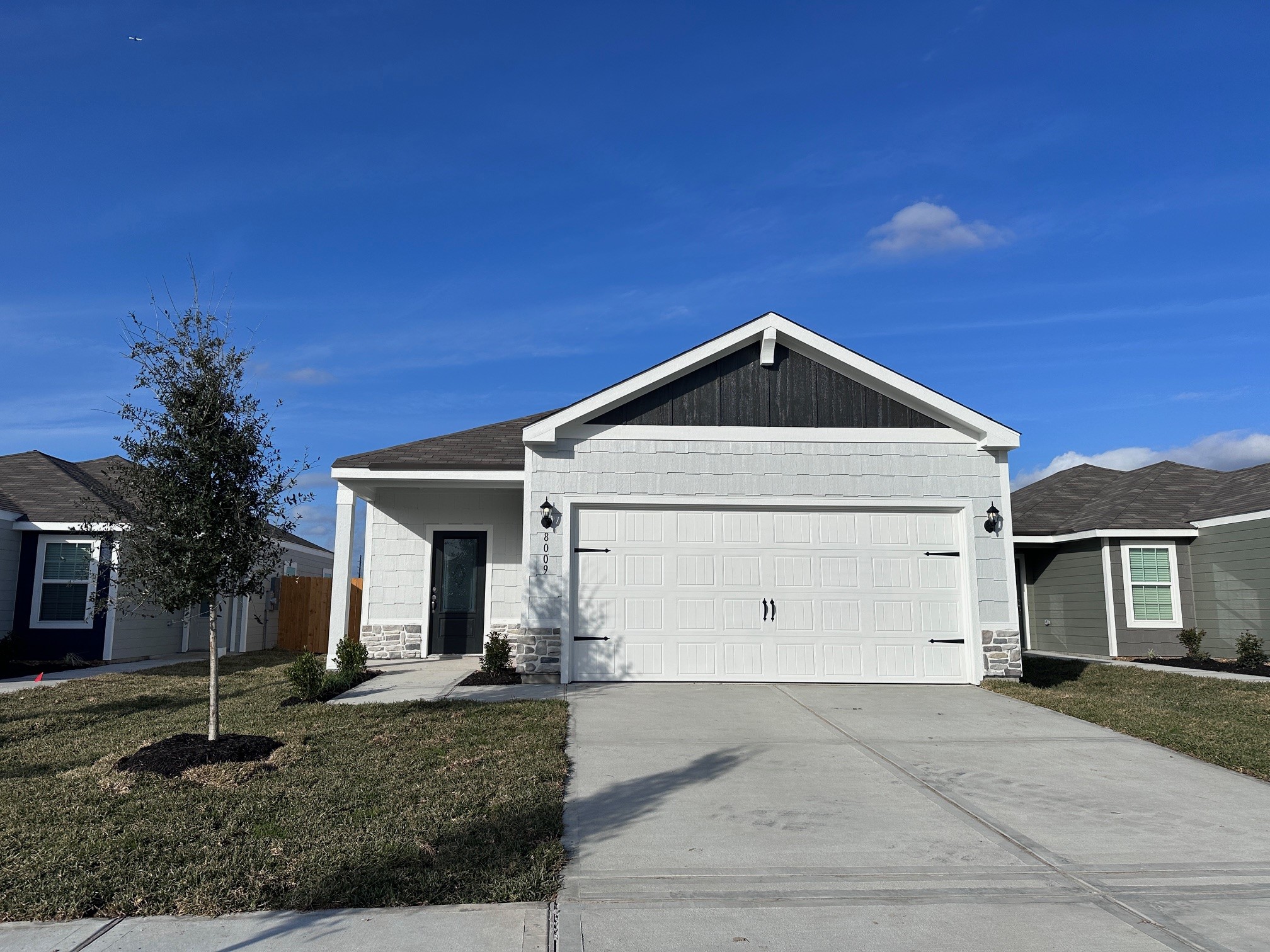 8009 Burnt Orchid Drive Houston TX 77016