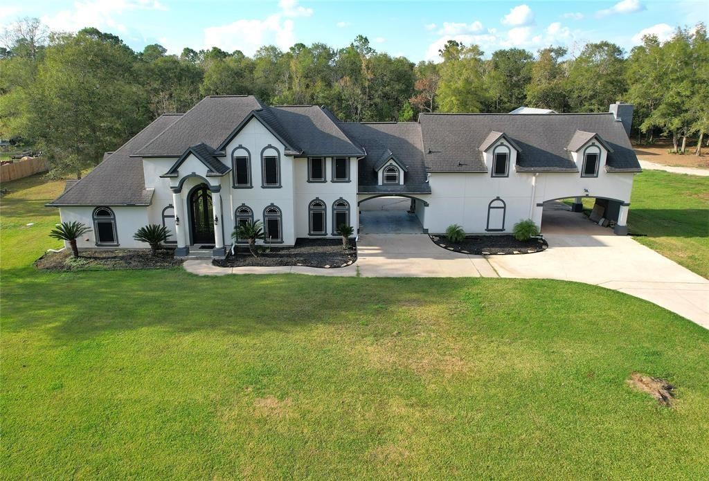 582 County Road 410 Dayton TX 77535
