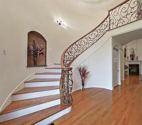 582 County Road 410 Dayton TX 77535