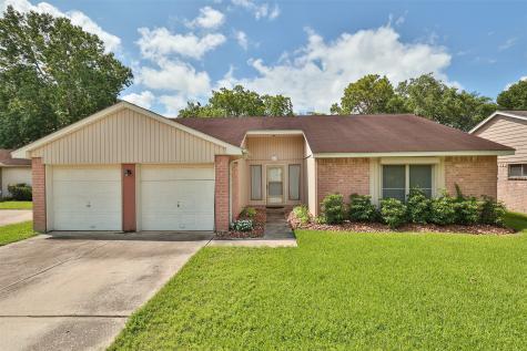 2795 Glen Haven Drive League City TX 77573