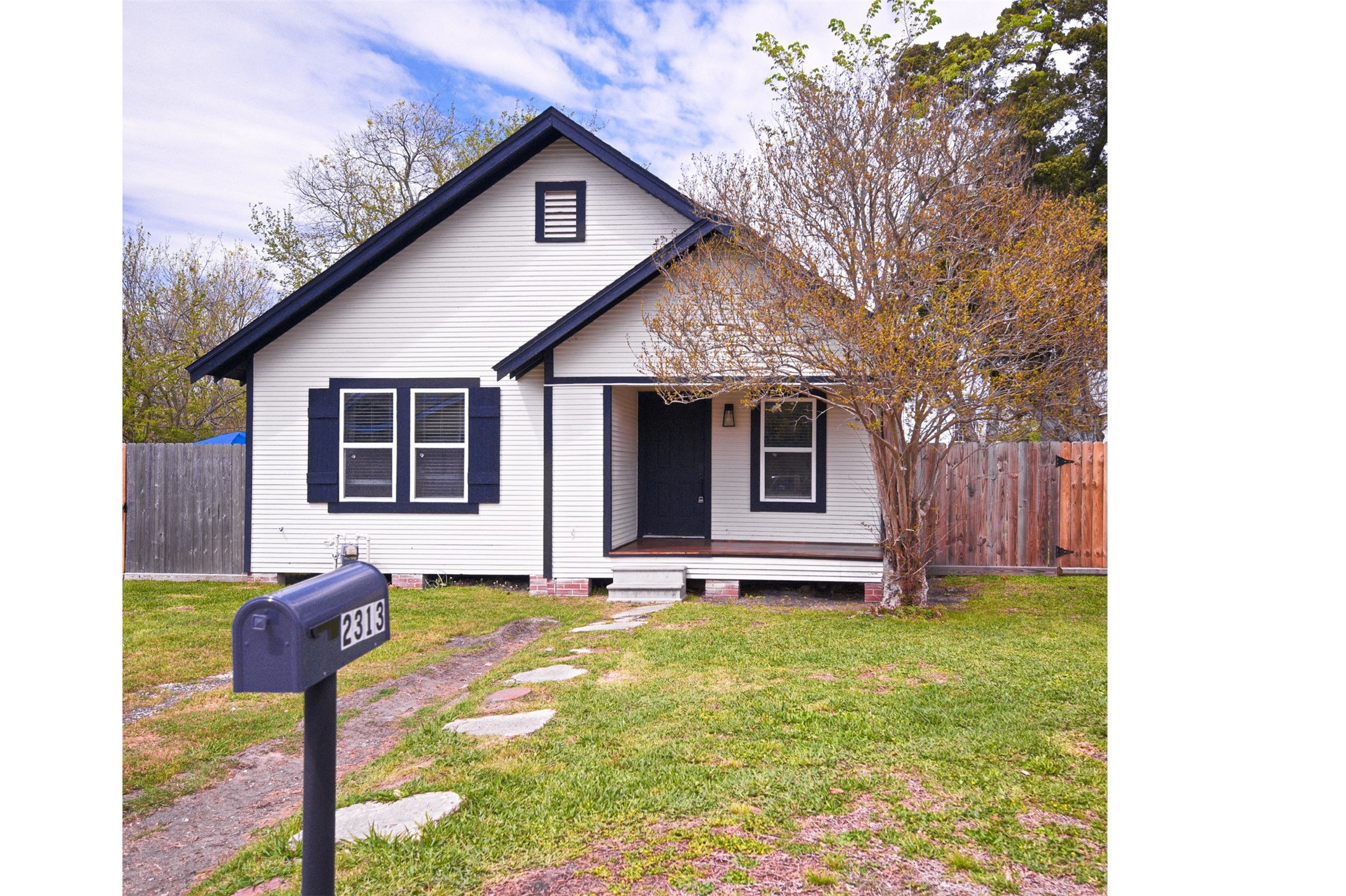 2313 Carolina Street Baytown TX 77520
