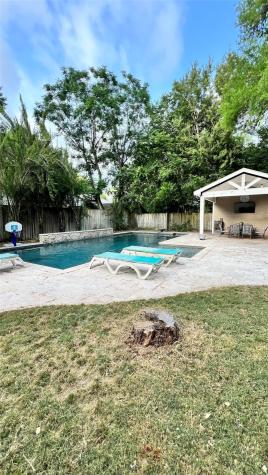 636 Franklin La Grange TX 78945