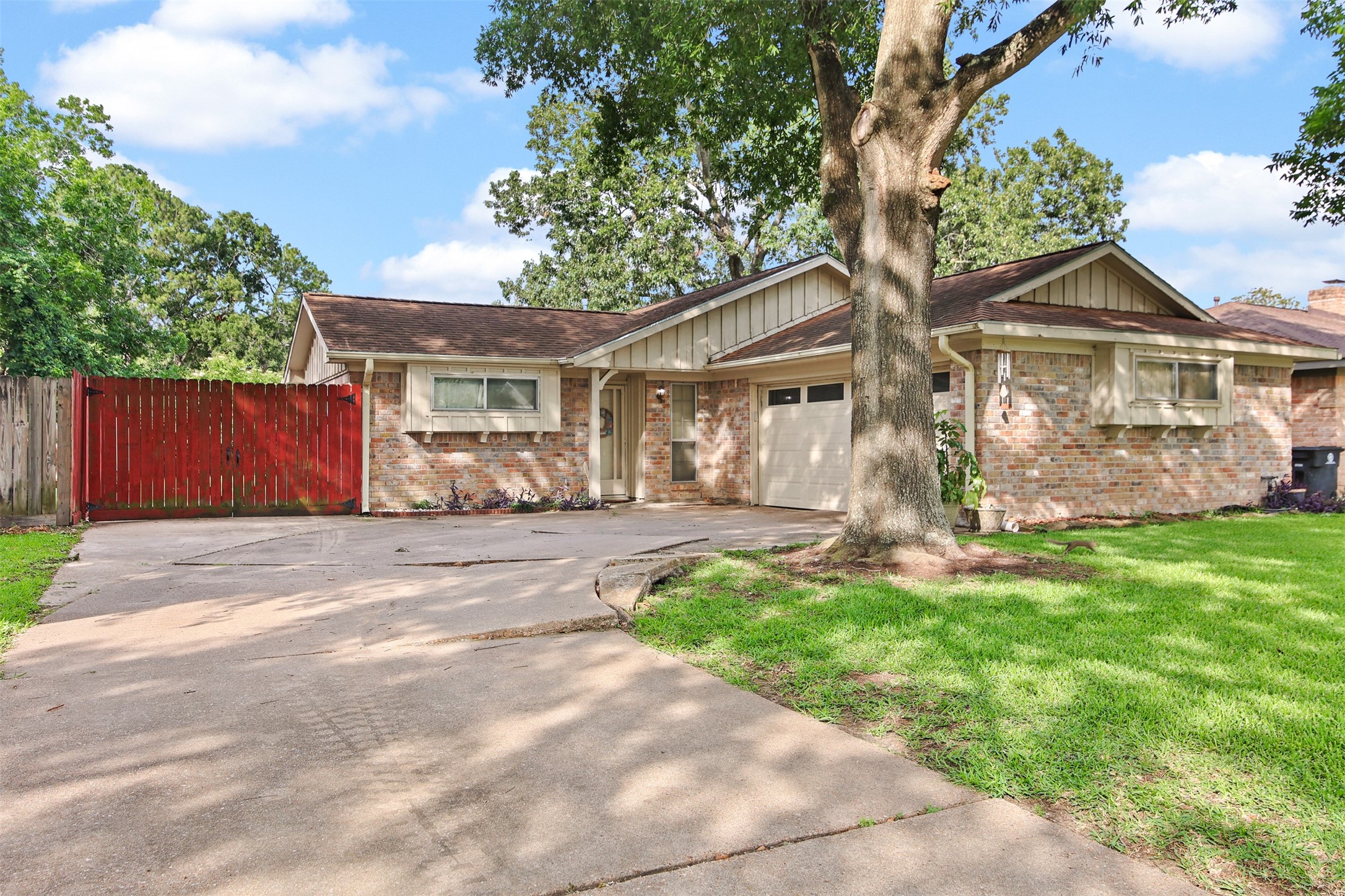 16203 White Star Drive Houston TX 77062