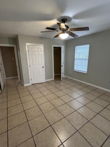 118 Tarpon Avenue Galveston TX 77550