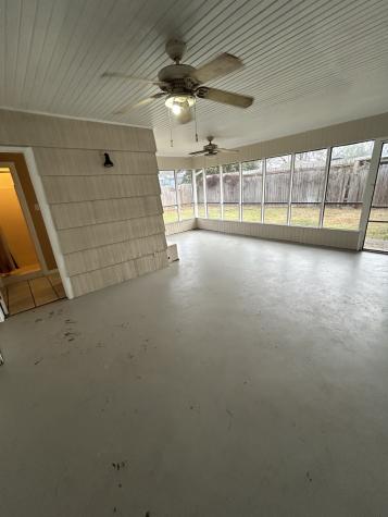 118 Tarpon Avenue Galveston TX 77550