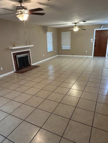 118 Tarpon Avenue Galveston TX 77550