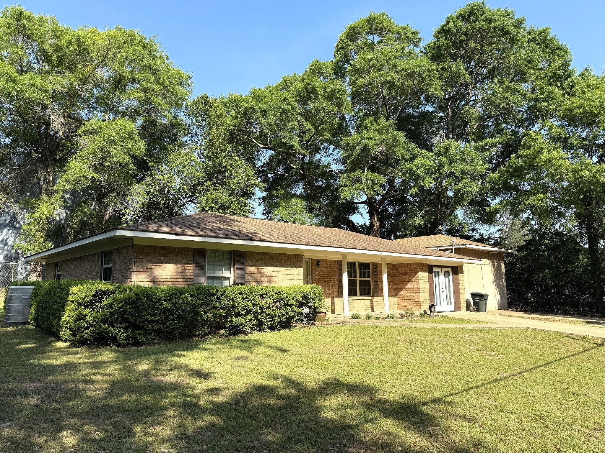 803 N Nellius Street Woodville TX 75979