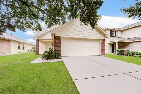 1047 Sawgrass Ridge Lane Houston TX 77073