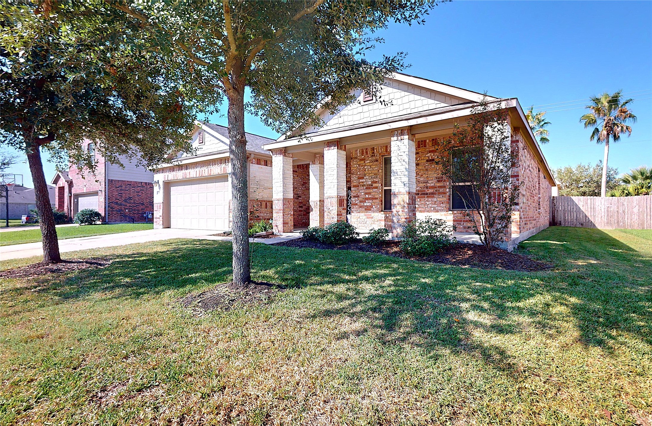 3710 Belmore Lane Pearland TX 77584