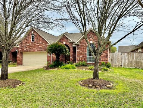 1605 N Venice Drive Pearland TX 77581