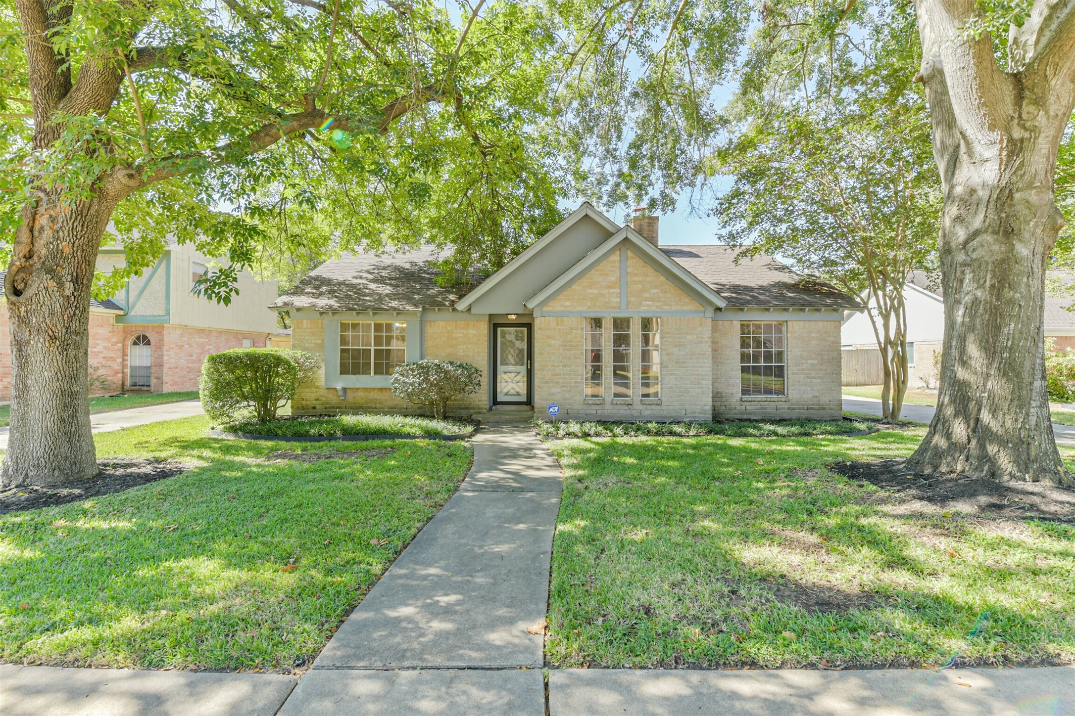 15339 Glenwood Park Drive Houston TX 77095