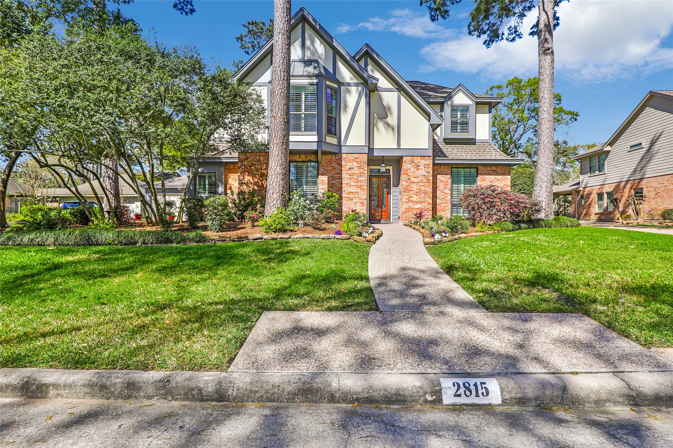 2815 Eagle Creek Drive Kingwood TX 77345