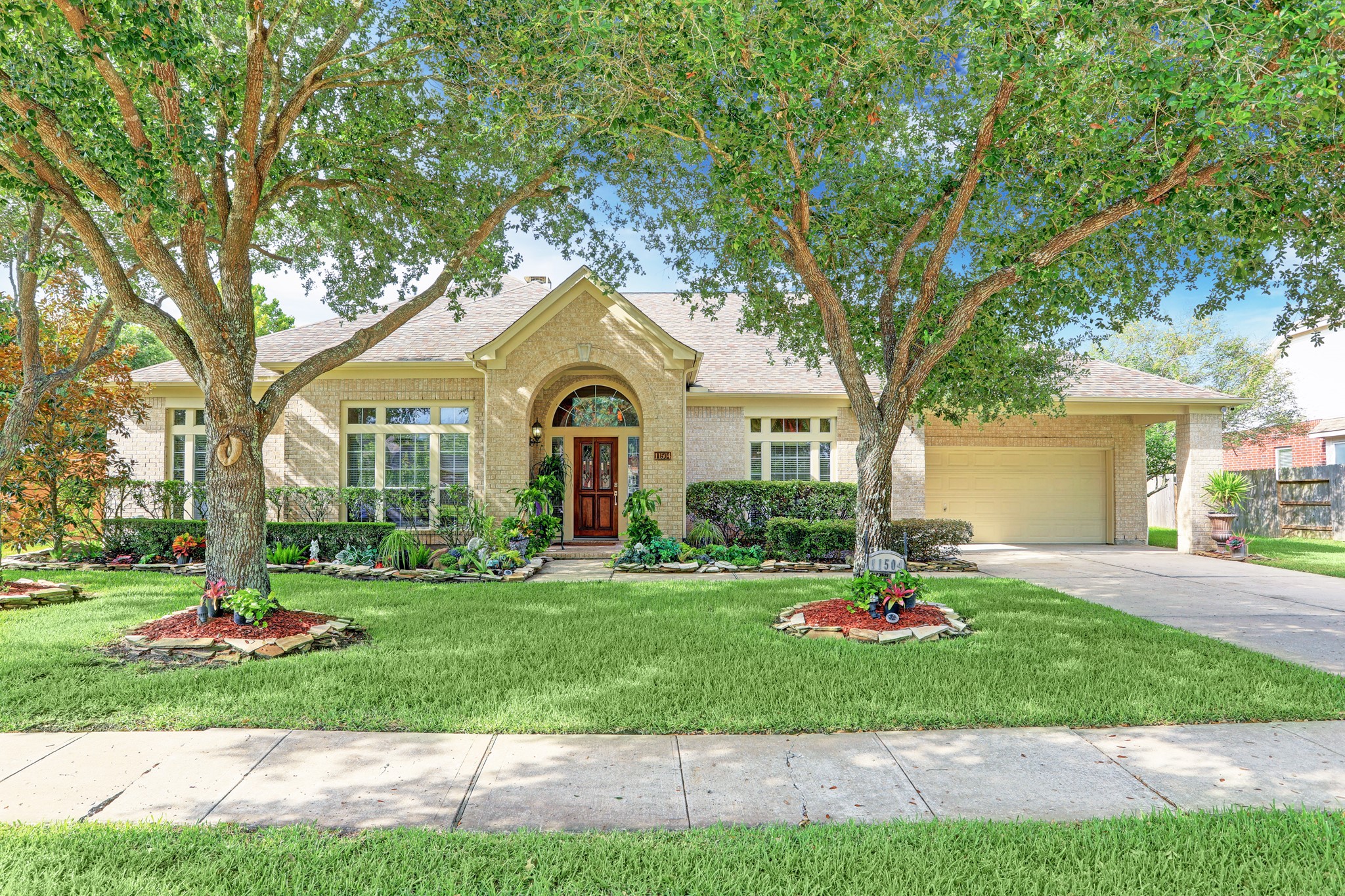 11504 Island Manor Street Pearland TX 77584