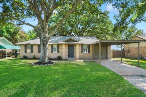 8406 West Street Needville TX 77461