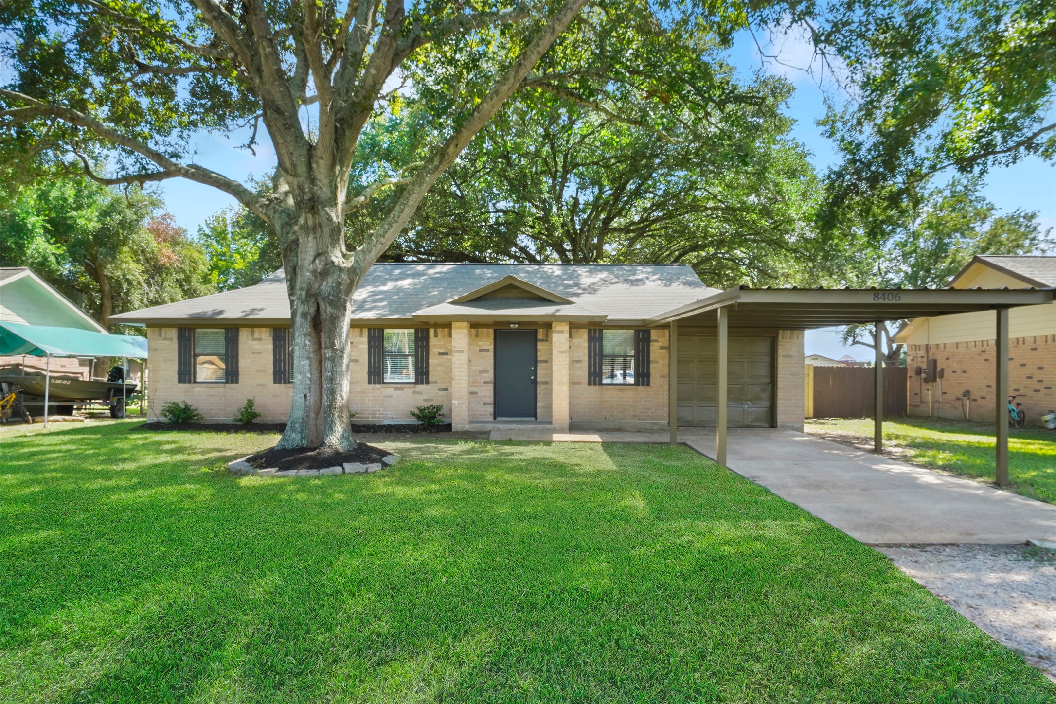 8406 West Street Needville TX 77461