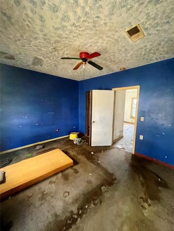 5845 Darling Street Houston TX 77007