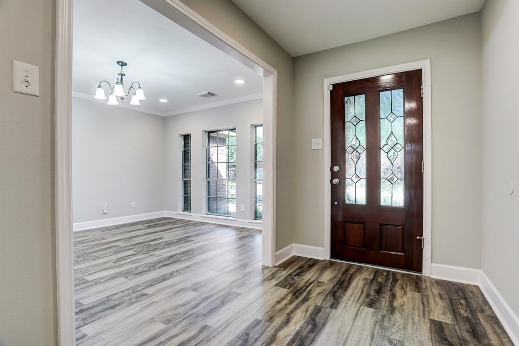 1937 Prairie Creek Drive Pearland TX 77581