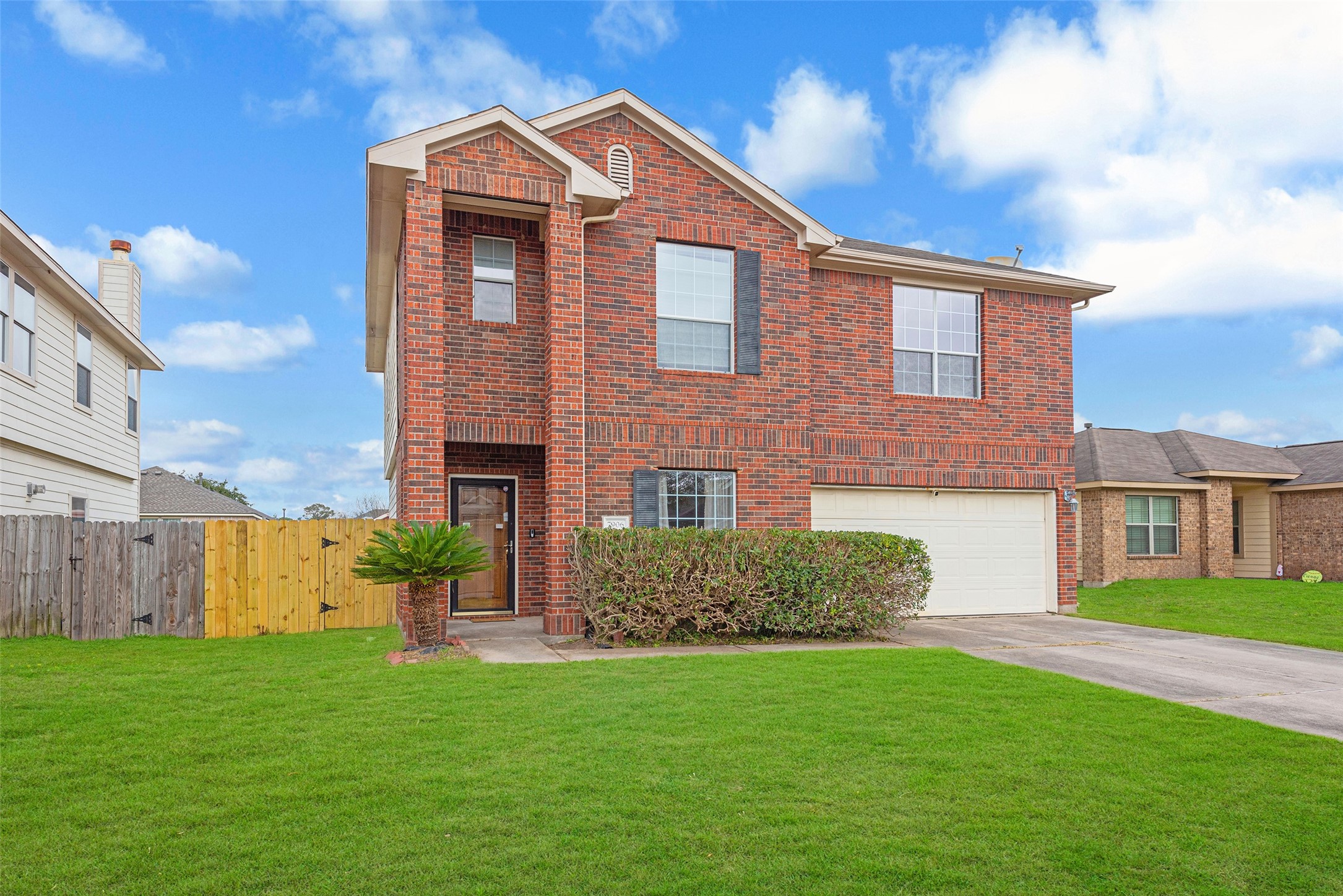 7906 Diamond Oak Drive Texas City TX 77591