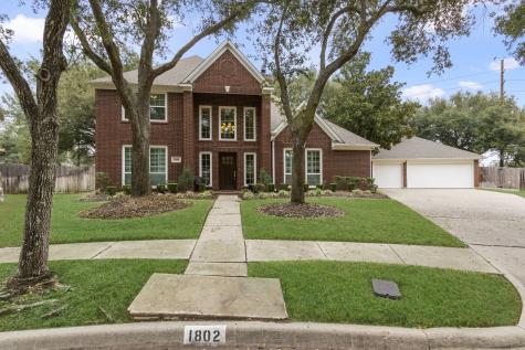 1802 High Gate Court Sugar Land TX 77478