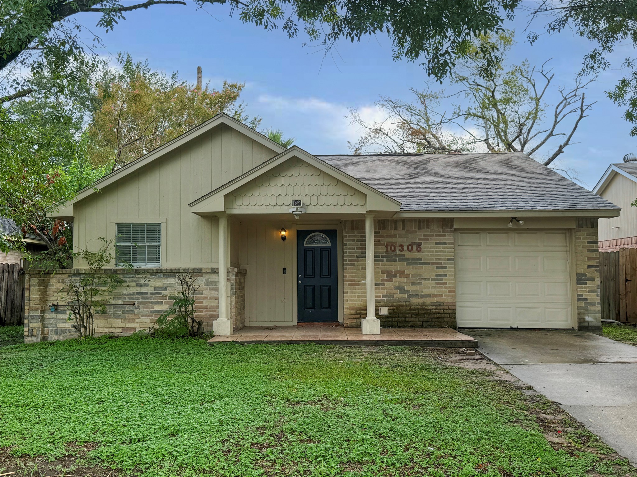 10306 Mist Lane Houston TX 77070