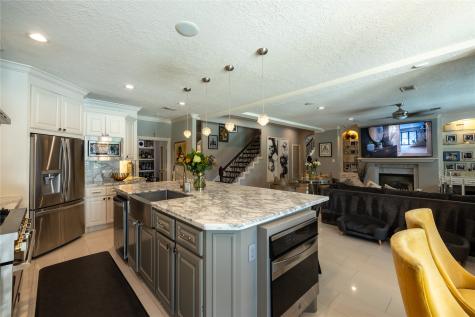 4002 Silver Ridge Boulevard Missouri City TX 77459
