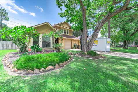 8642 Sunny Ridge Drive Houston TX 77095