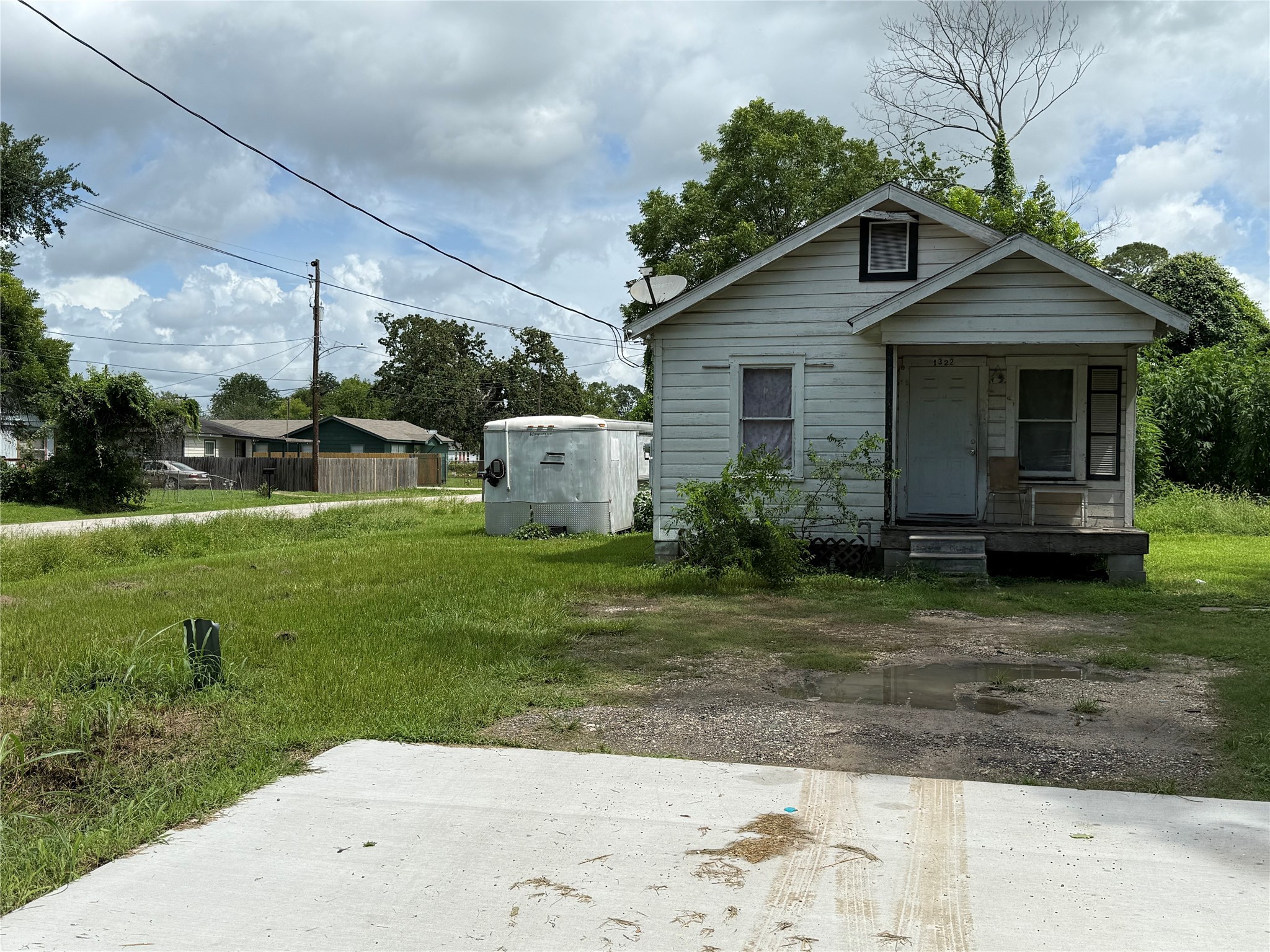 1310 De Soto Street Houston TX 77091