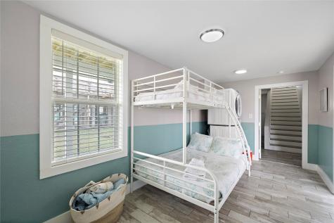 21623 Zachary Galveston TX 77554