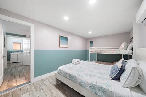 21623 Zachary Galveston TX 77554