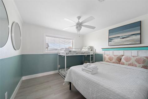 21623 Zachary Galveston TX 77554