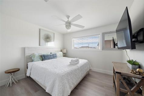 21623 Zachary Galveston TX 77554
