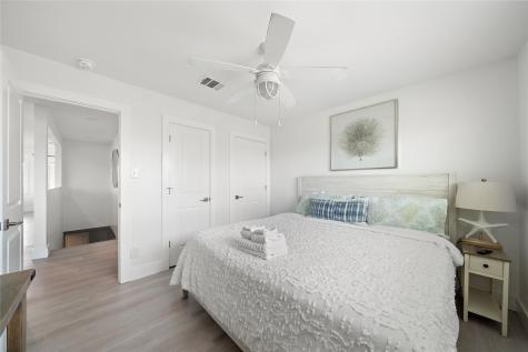 21623 Zachary Galveston TX 77554