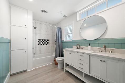 21623 Zachary Galveston TX 77554