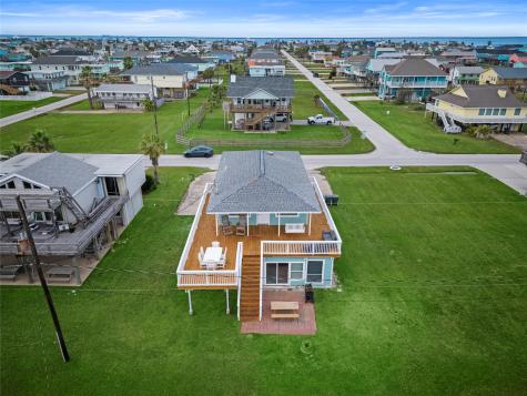 21623 Zachary Galveston TX 77554