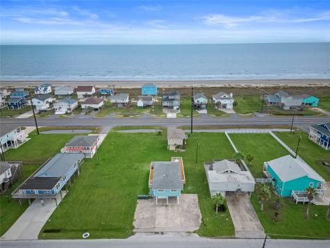 21623 Zachary Galveston TX 77554