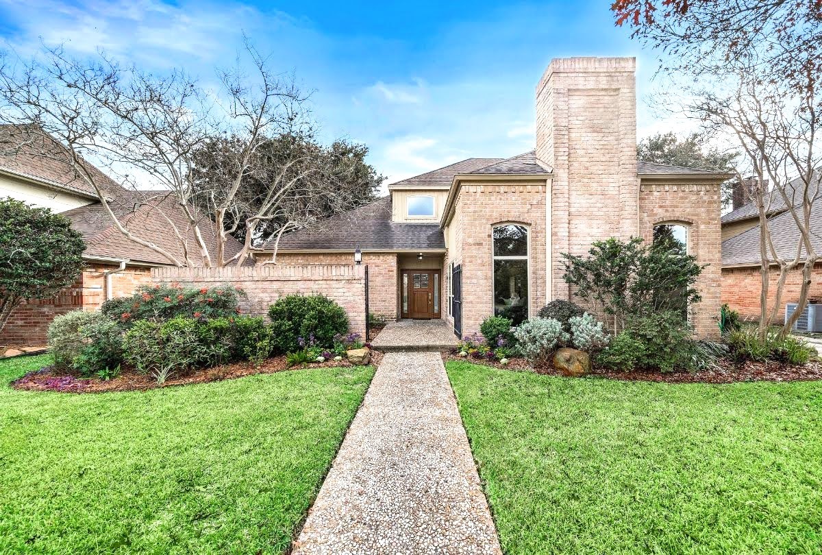 12503 Meadow Lake Drive Houston TX 77077