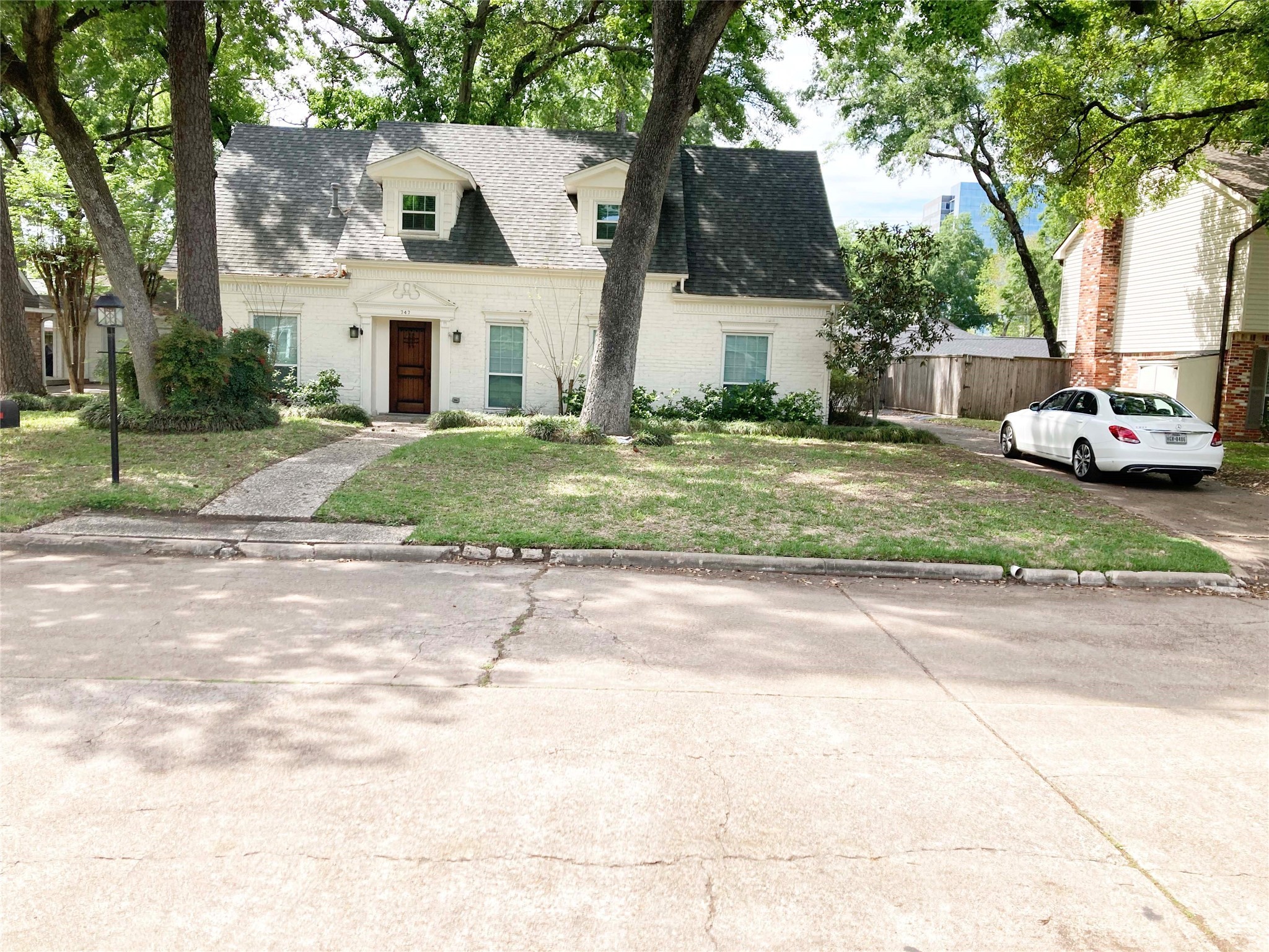 747 Thistlewood Drive Houston TX 77079