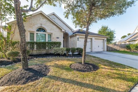 13218 Gentle Water Drive Houston TX 77044