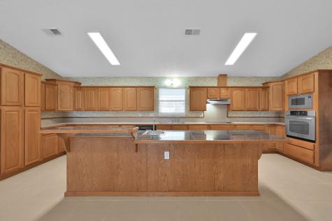 121 Magnolia Boulevard New Caney TX 77357